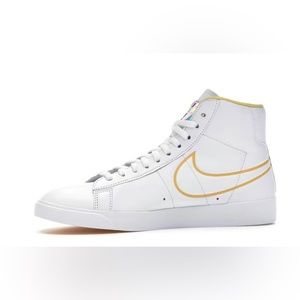 Nike Blazer Mid White Topaz